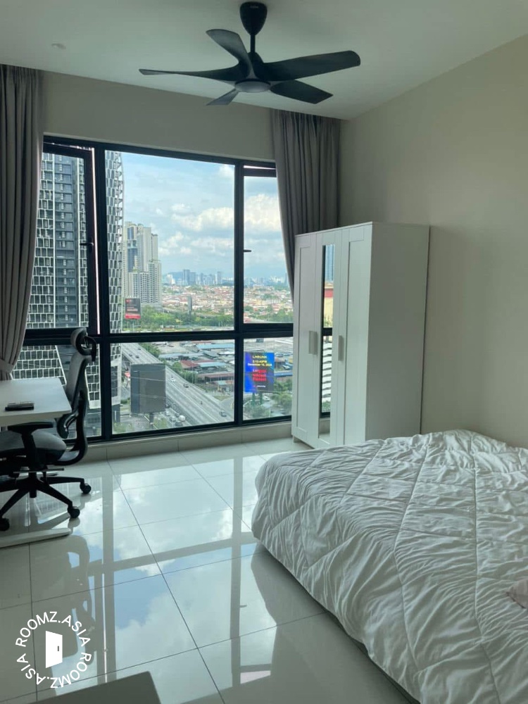 Studio room for rent at Jalan PJS 9/26 with private 🛁bathroom
