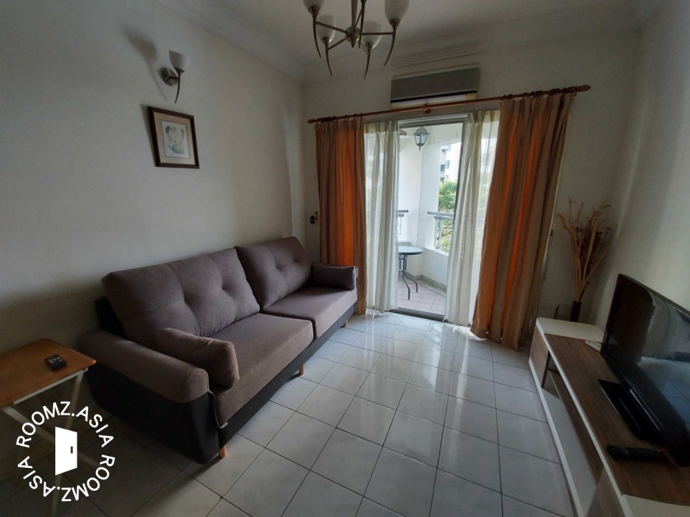 Studio room for rent at Pantai Panorama, Kampung Kerinchi with private 🛁bathroom