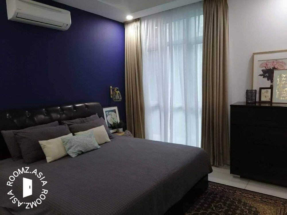 Studio room for rent at Sterling Condominium with private 🛁bathroom