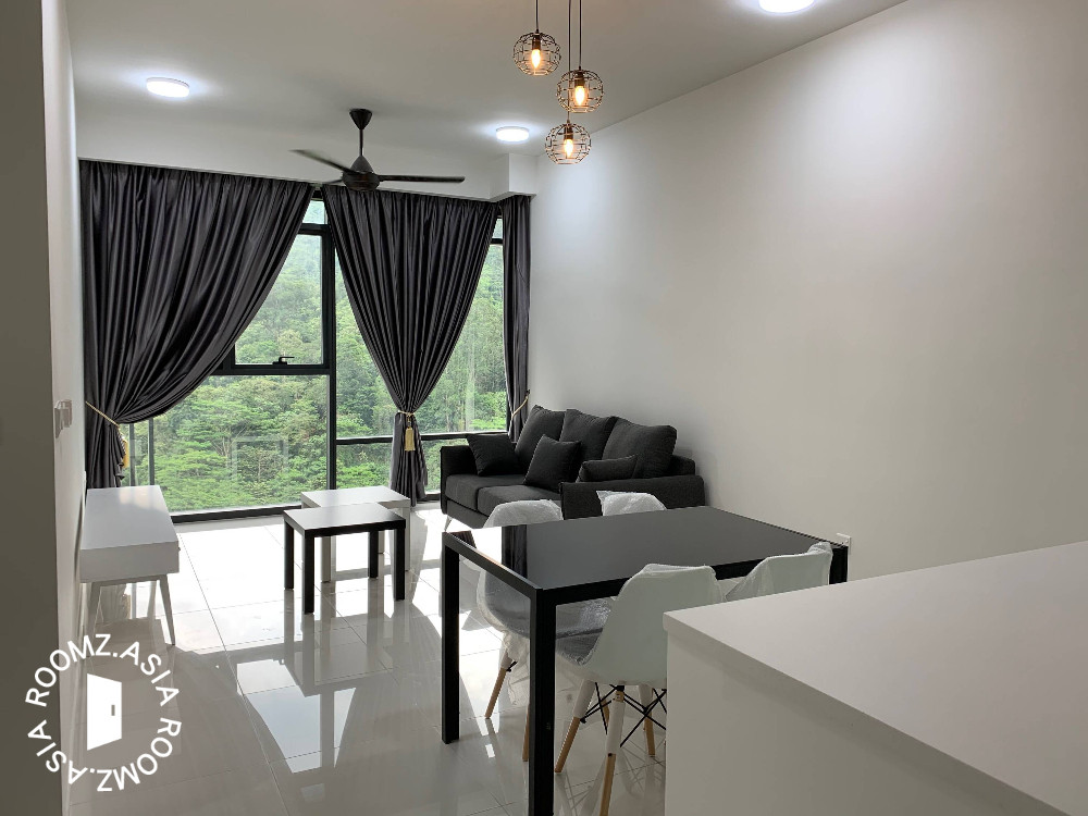 Studio room for rent at with private 🛁bathroom