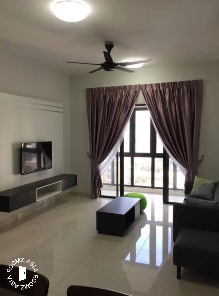 Fully furnished studio unit