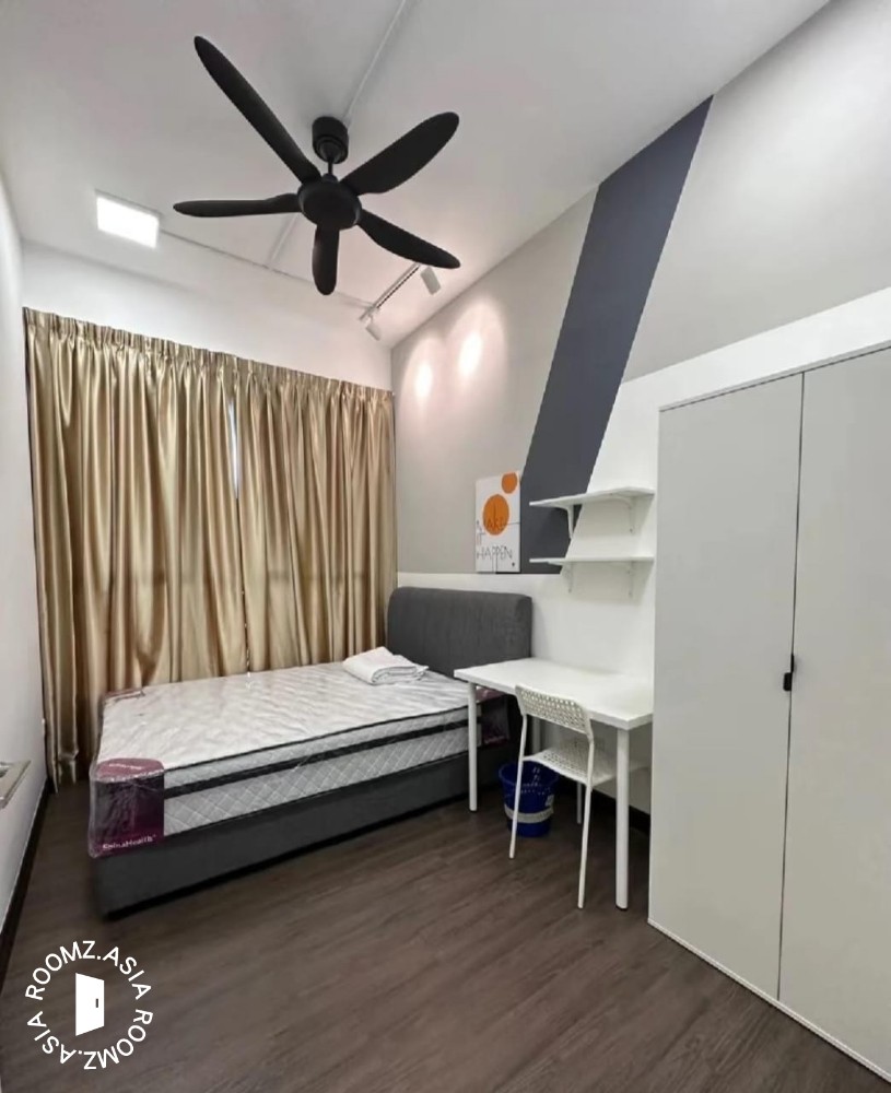 Master Room for Rent @ M Luna, Kepong