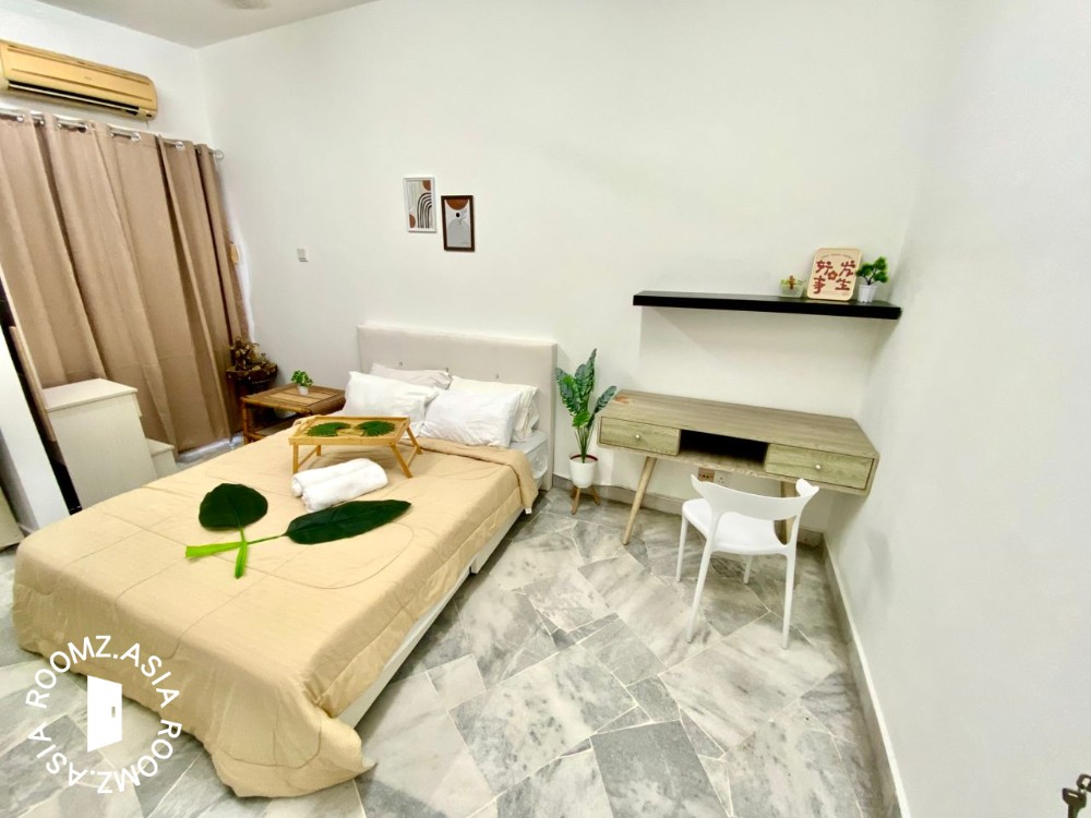 FEMALE Master room for rent in USJ #Subang Near #Taipan