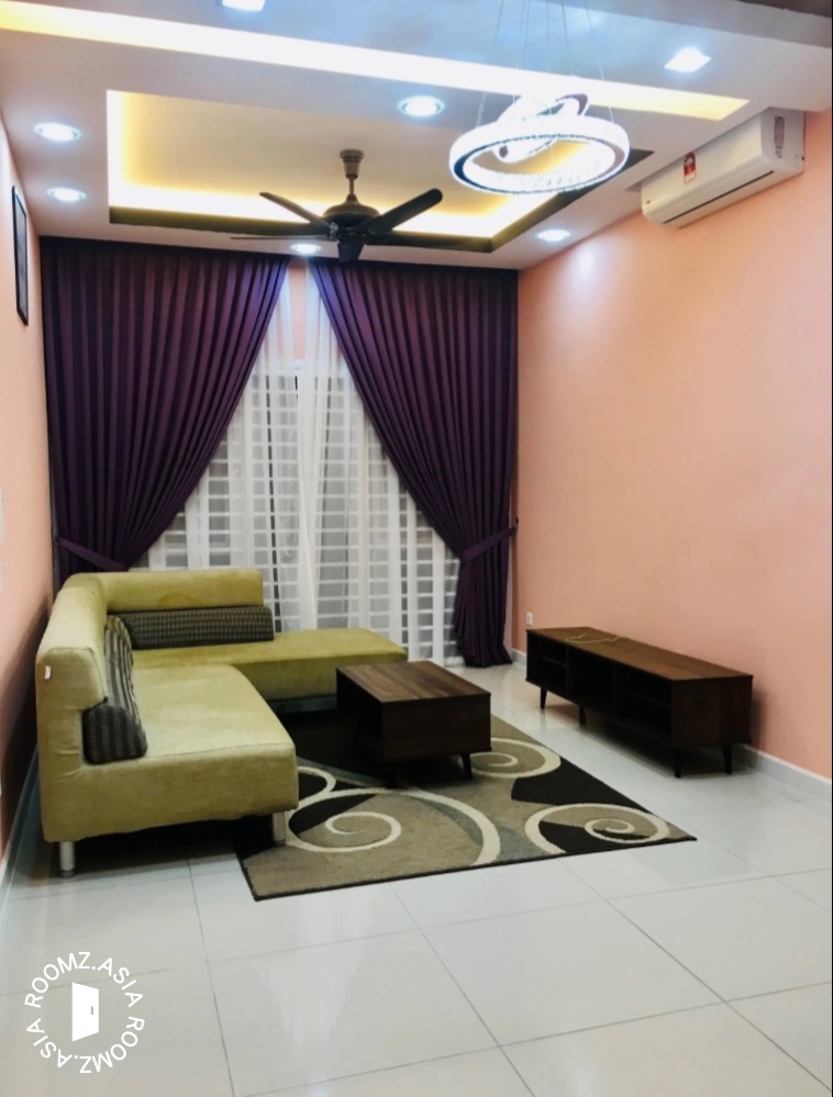 Fully furnished studio unit