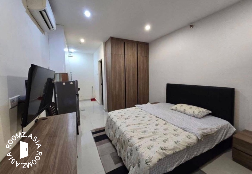 Studio room for rent at Trinity Aquata Condominium with private 🛁bathroom