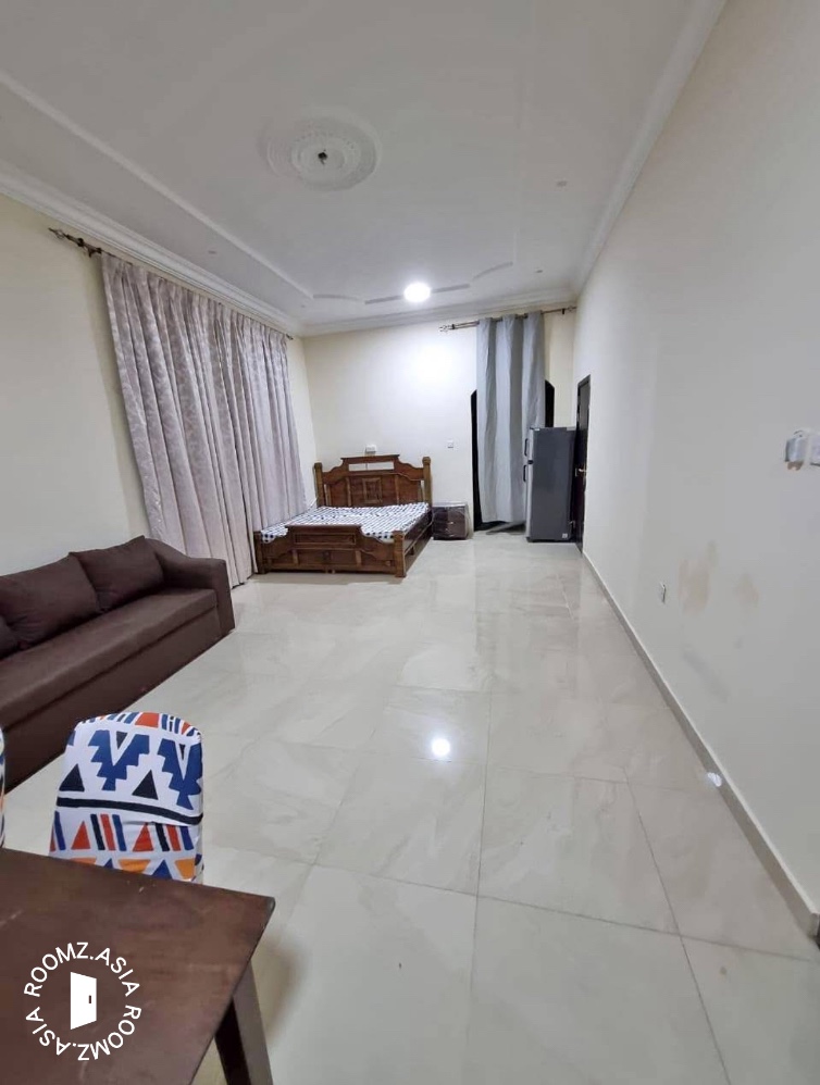 Studio room for rent at with private 🛁bathroom Kijal Family Apartment