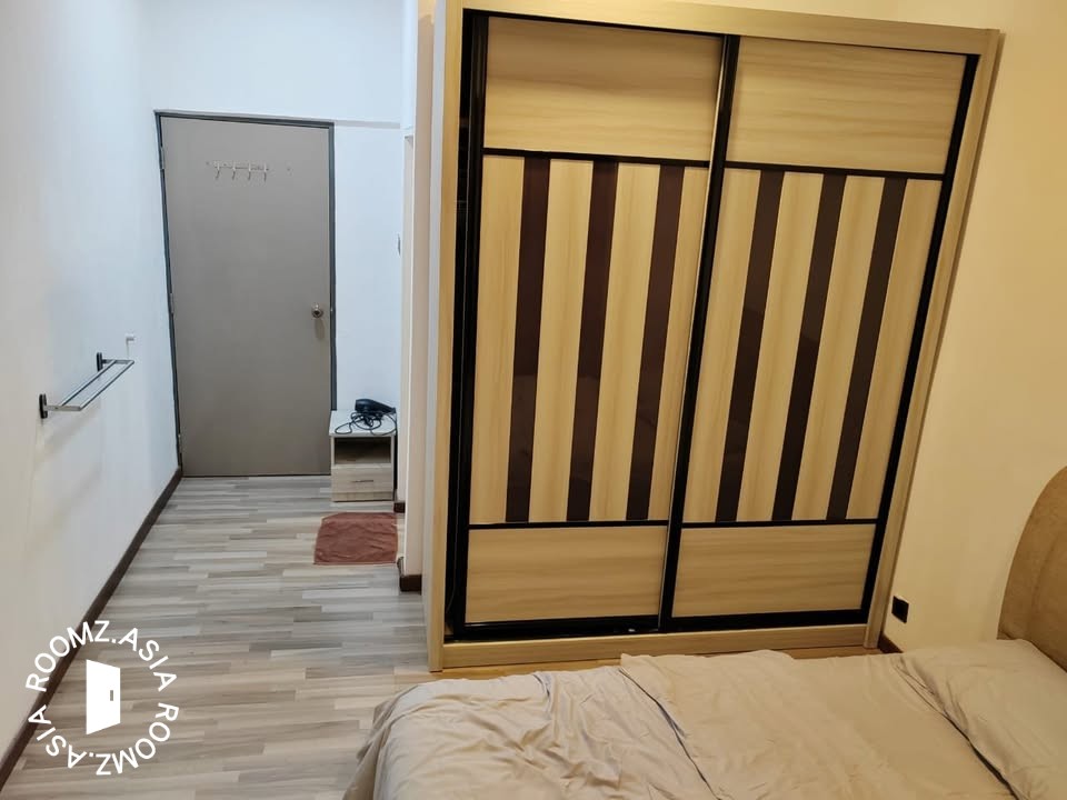 Single room for rent at Rica Residence Sentul with private 🛁bathroom