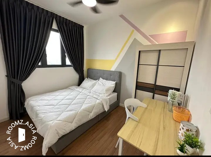 Studio room for rent at Bandar Puteri with private 🛁bathroom