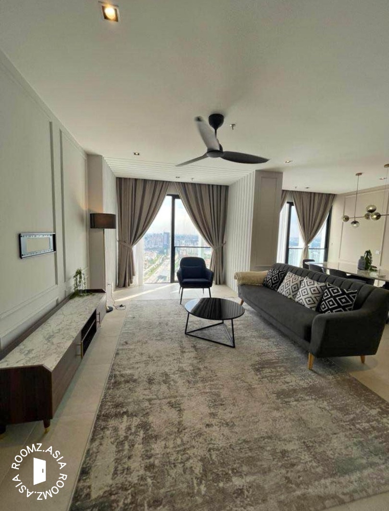 Fully furnished studio unit